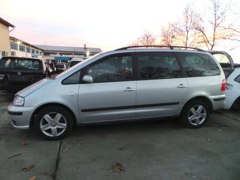 Seat Alhambra 2.0 TDI 8v BRT, снимка 3 - Автомобили и джипове - 47850419