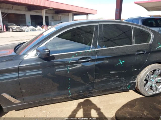 BMW 540 i* ПОДГРЕВ* КАМЕРА* ШИБИДАХ* МЪРТВА ТОЧКА* КЕЙЛЕС - изображение 8