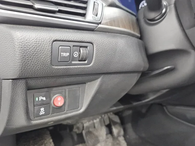 Honda Accord, снимка 16 - Автомобили и джипове - 54823003