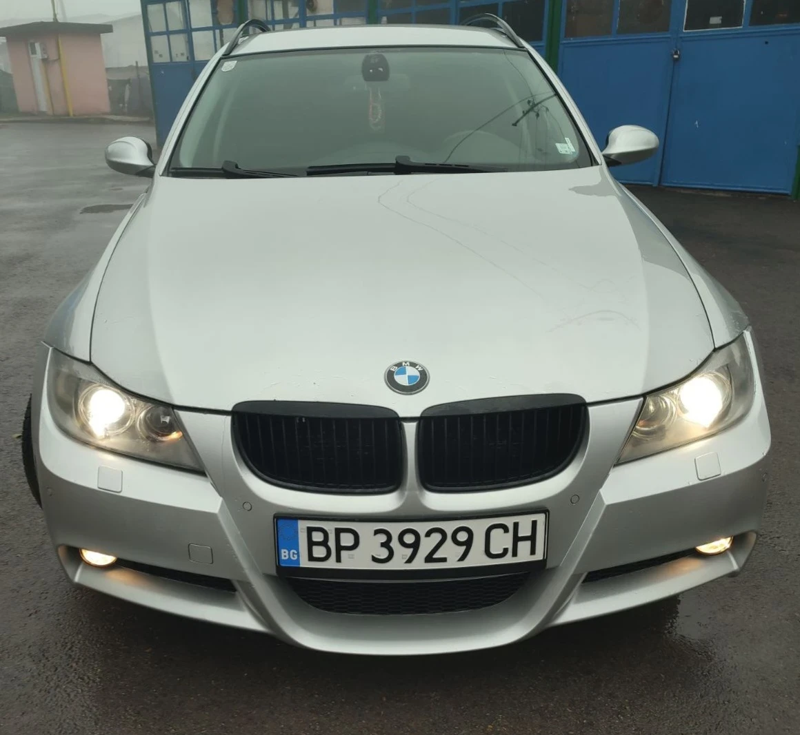 BMW 330 325ix 3.0, снимка 1