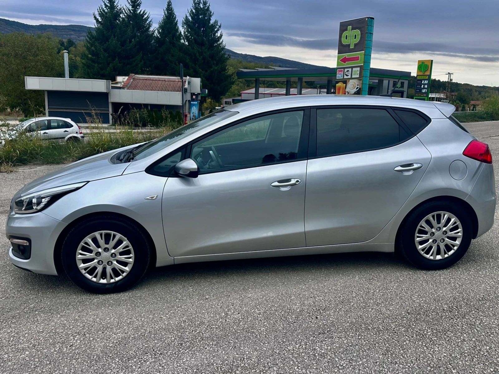 Kia Ceed 1.4 MPi 2015 88 хил км !!! - изображение 4