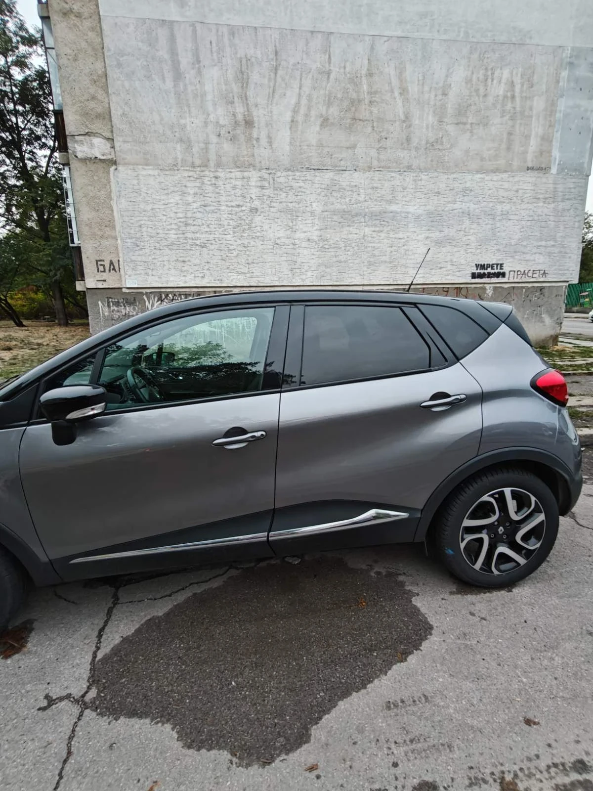 Renault Captur, снимка 13 - Автомобили и джипове - 54044732