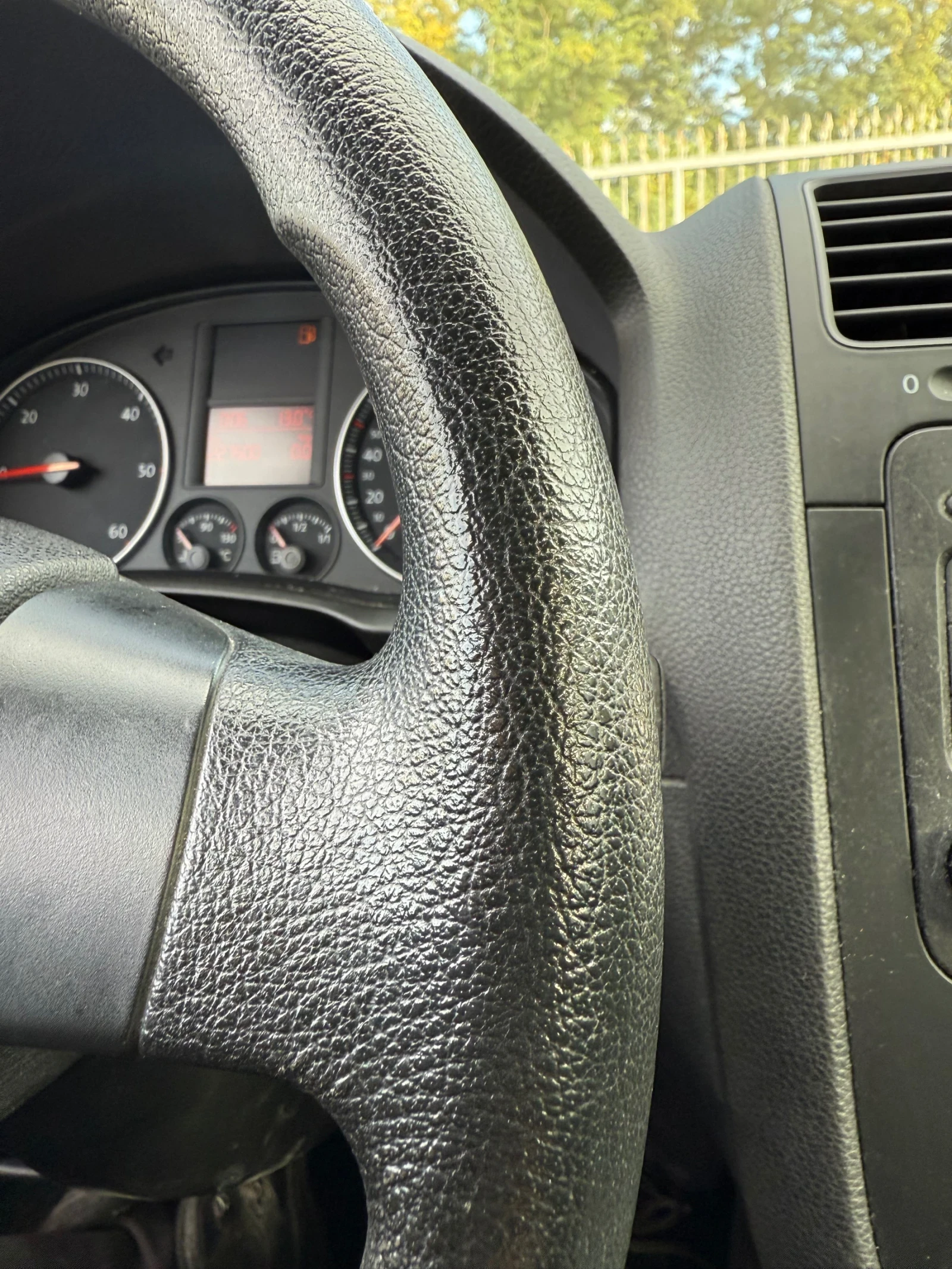 VW Golf 1.9TDI  | Mobile.bg   13