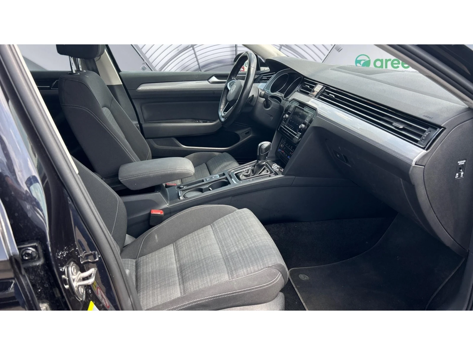 VW Passat 2.0 TDi  DSG SCR Business,    499  | Mobile.bg   11