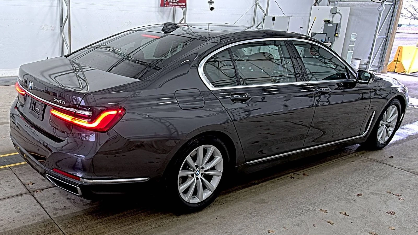 BMW 740 XDRIVE* * HARMON* KARDON* LANE* ASSIST*  | Mobile.bg   2