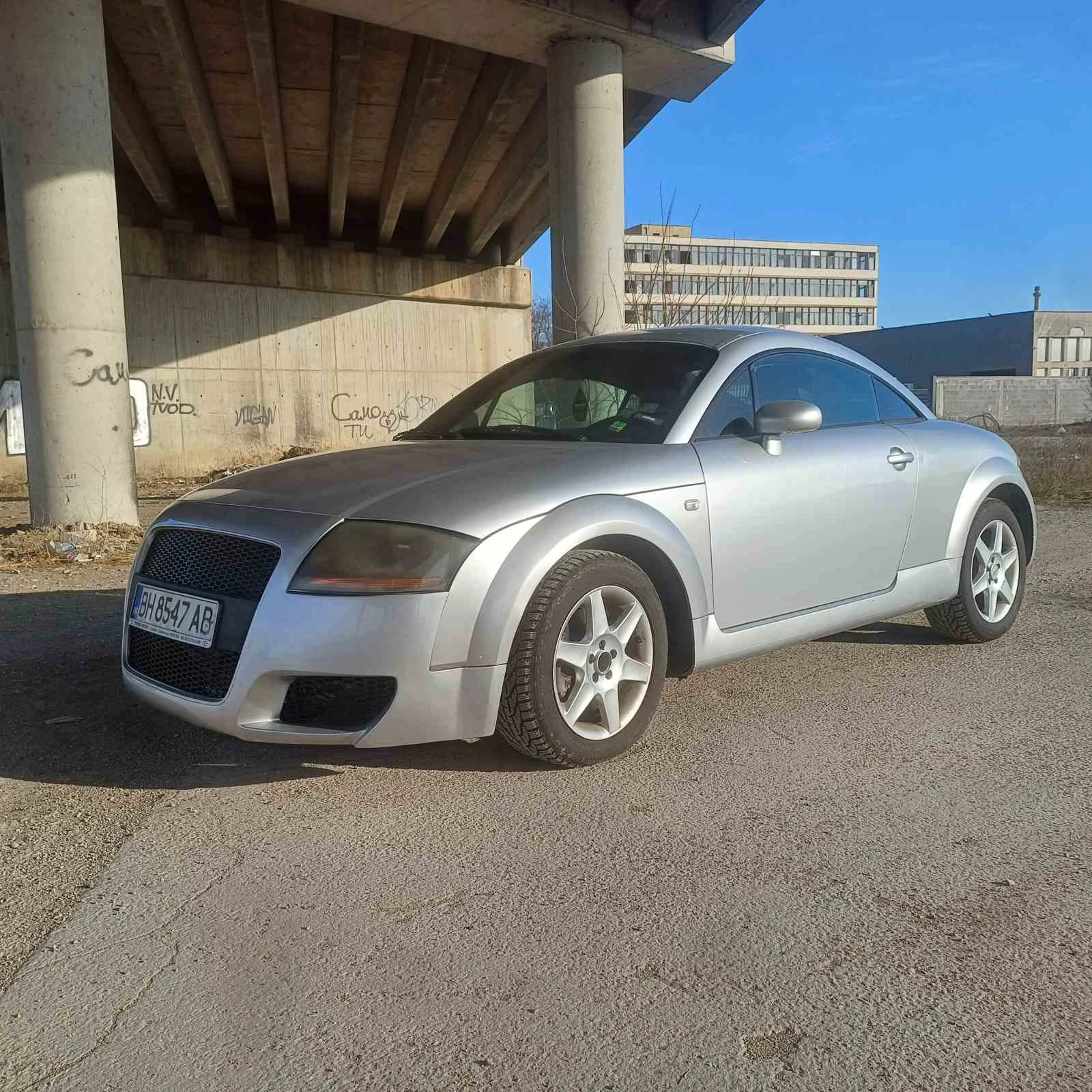 Audi Tt 1.8 - изображение 2