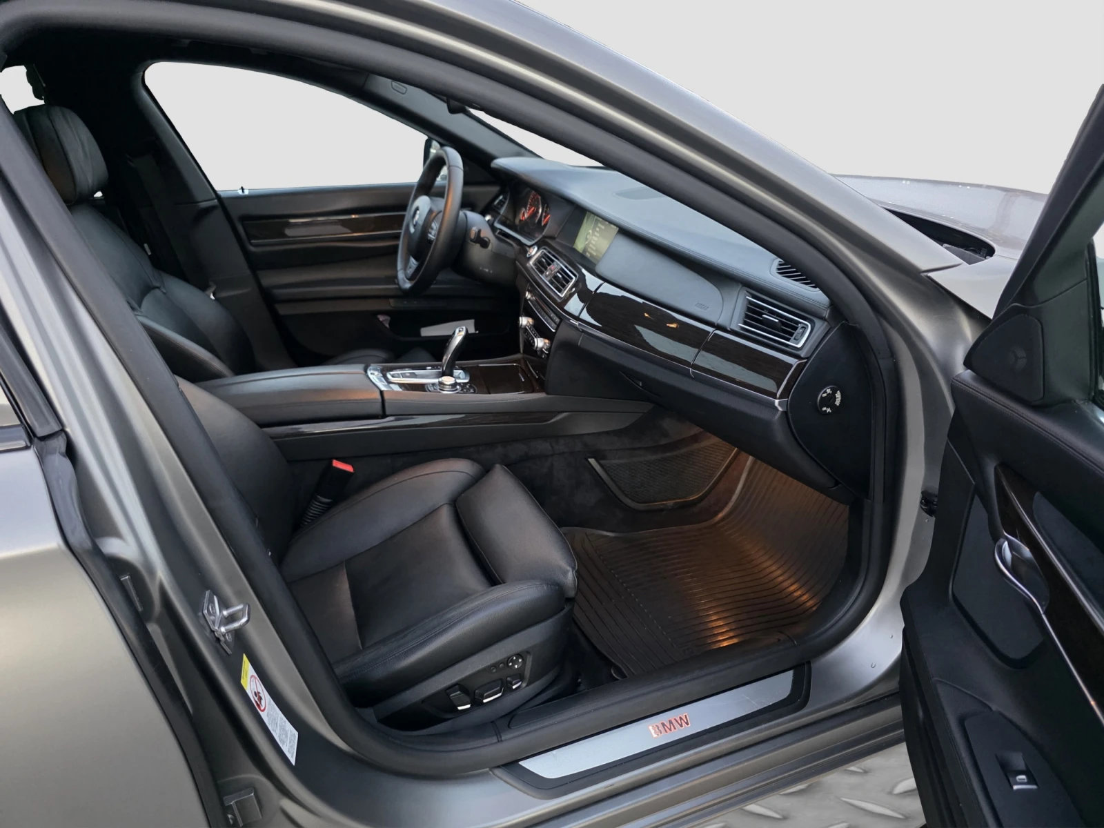 BMW 750 X Drive/HuD/���������/PDC/�������/Lane Assist | Mobile.bg � ����������� 12