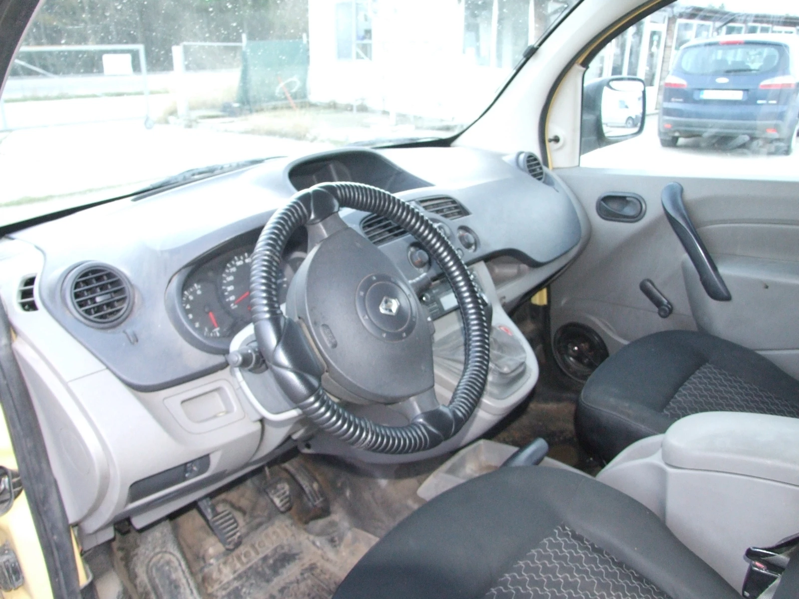 Renault Kangoo 1.5dci - изображение 9