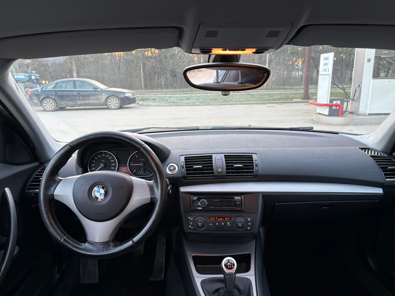 BMW 118 BMW 118d 2.0 122hp , снимка 6 - Автомобили и джипове - 53581873