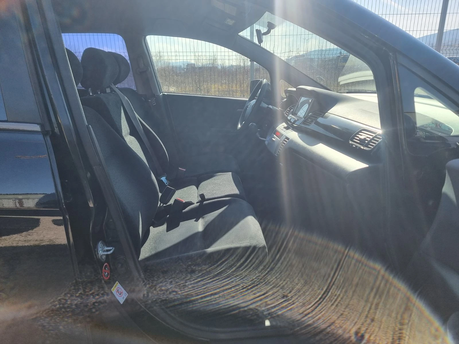 Honda Fr-v 2.2CDTI ЕВРО4 КЛИМАТРОНИК - изображение 9