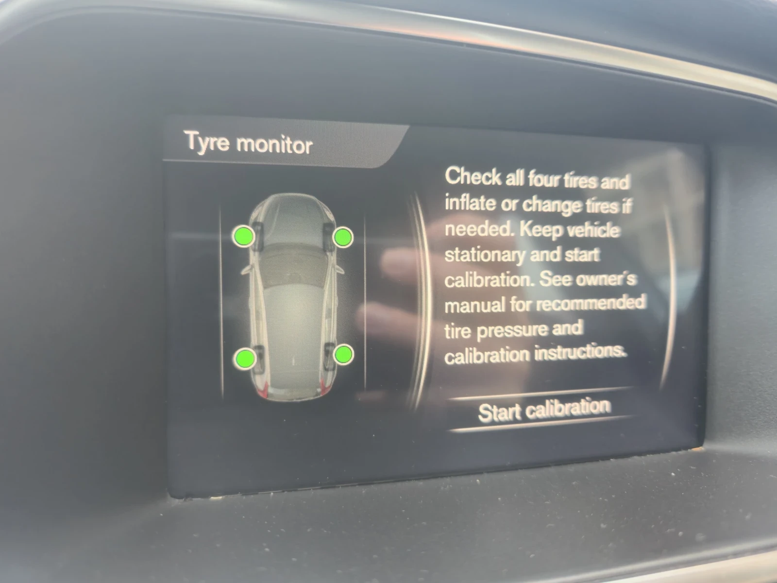 Volvo V40 D3, снимка 12 - Автомобили и джипове - 54005748