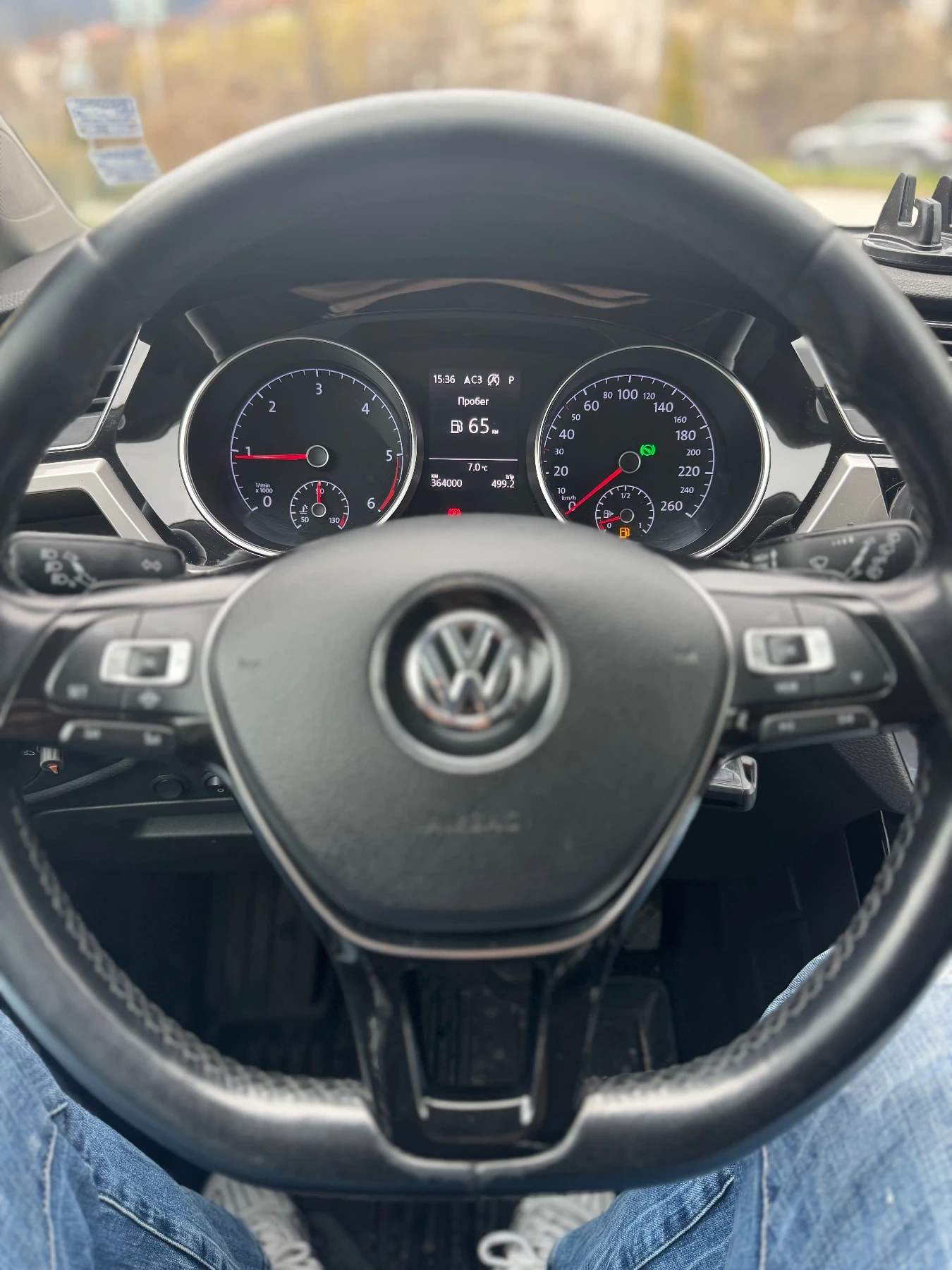 VW Touran, снимка 6 - Автомобили и джипове - 54033444