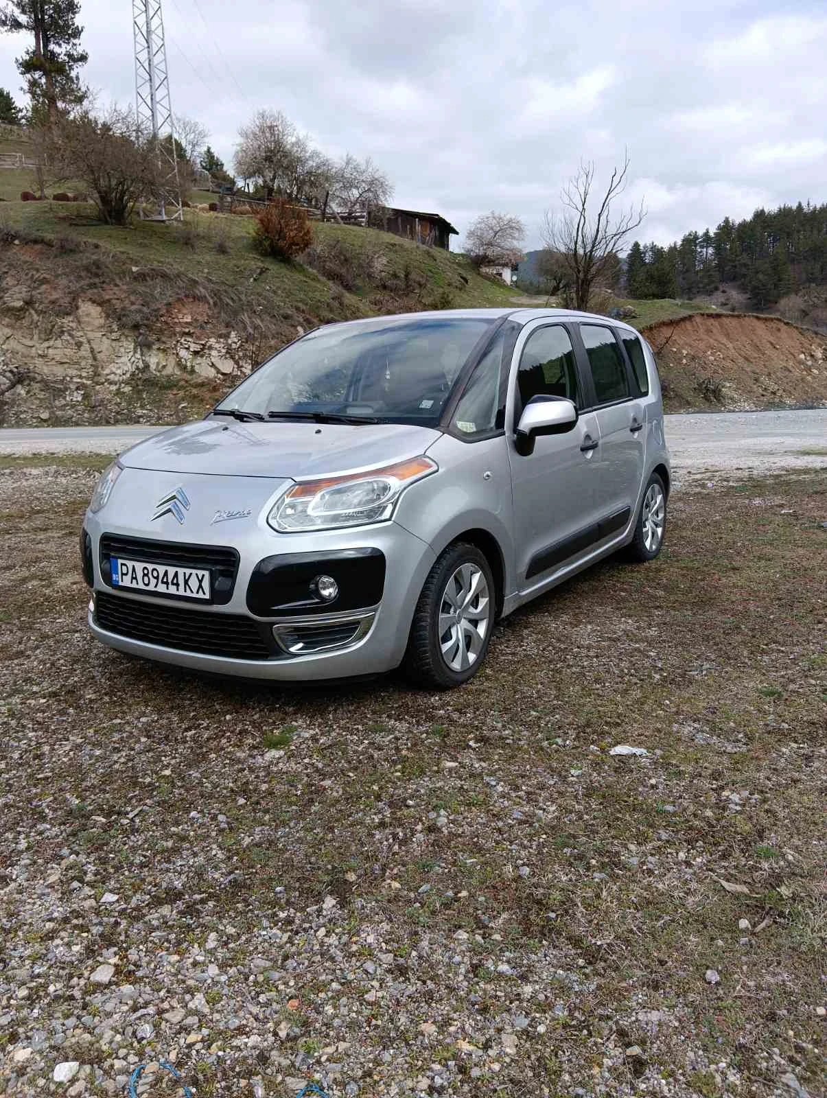 Citroen C3 Picasso, снимка 3 - Автомобили и джипове - 54167991
