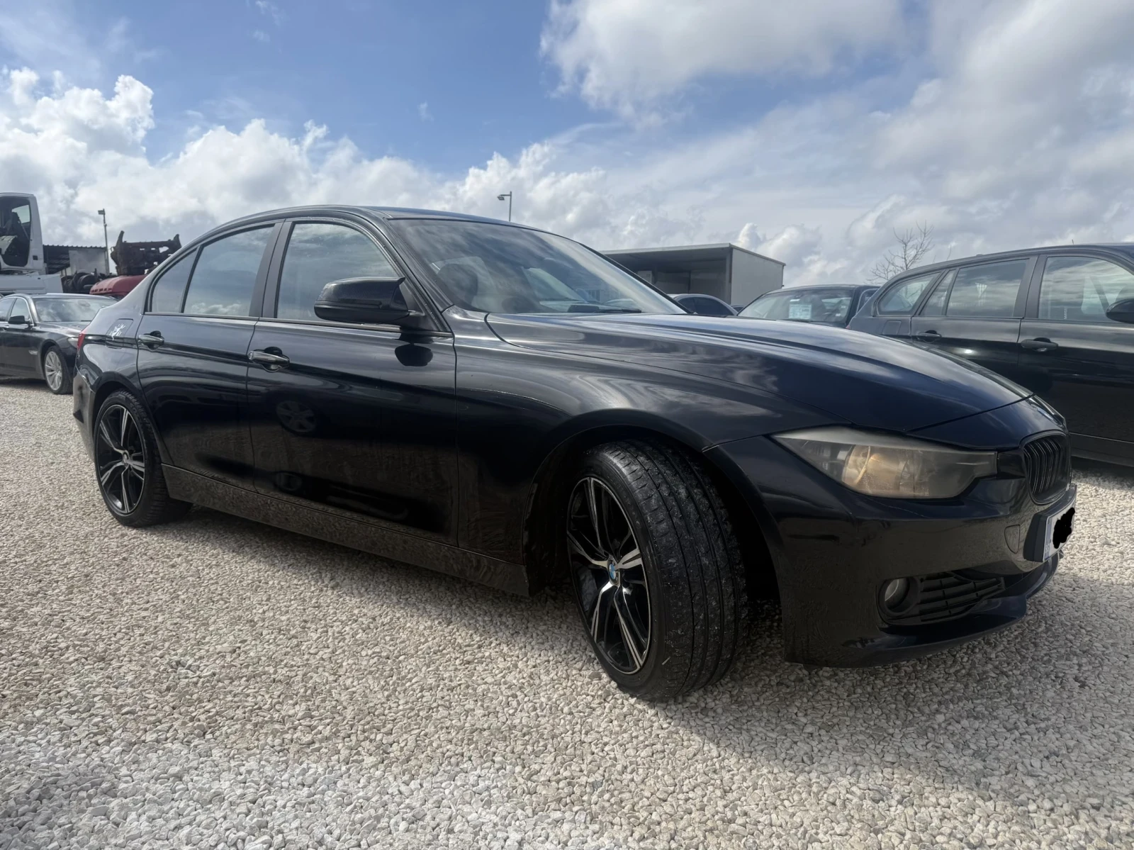 BMW 320 D ДЕСЕН АВТОМАТИК БАРТЕР ЛИЗИНГ, снимка 3 - Автомобили и джипове - 54177521