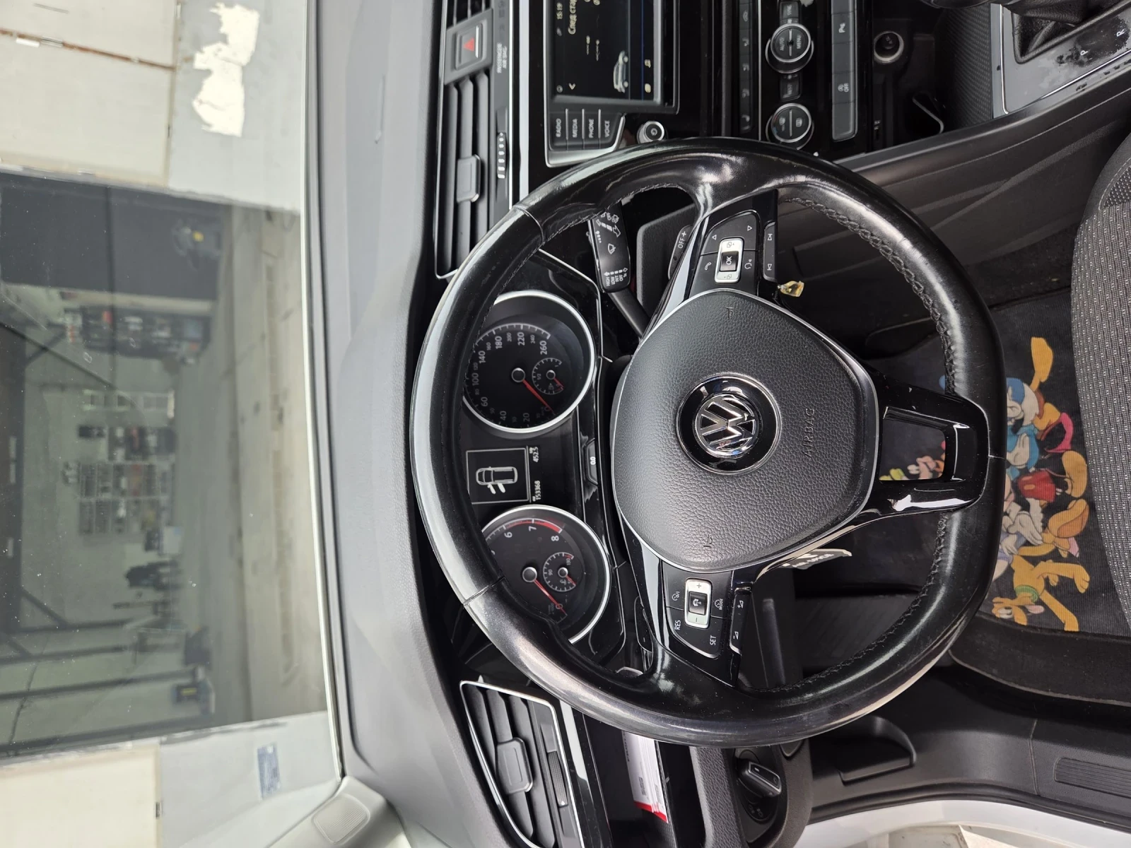 VW Touran 1.4 TSI , снимка 10 - Автомобили и джипове - 54240731