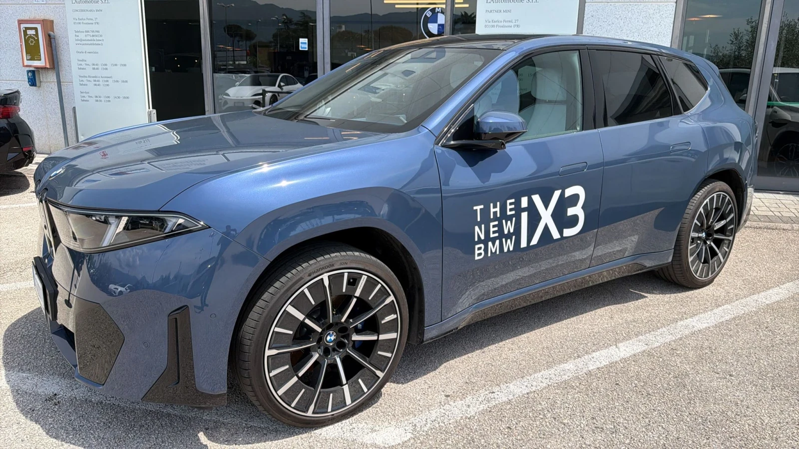 BMW iX3 50 xDrive M sport Възможен внос.  