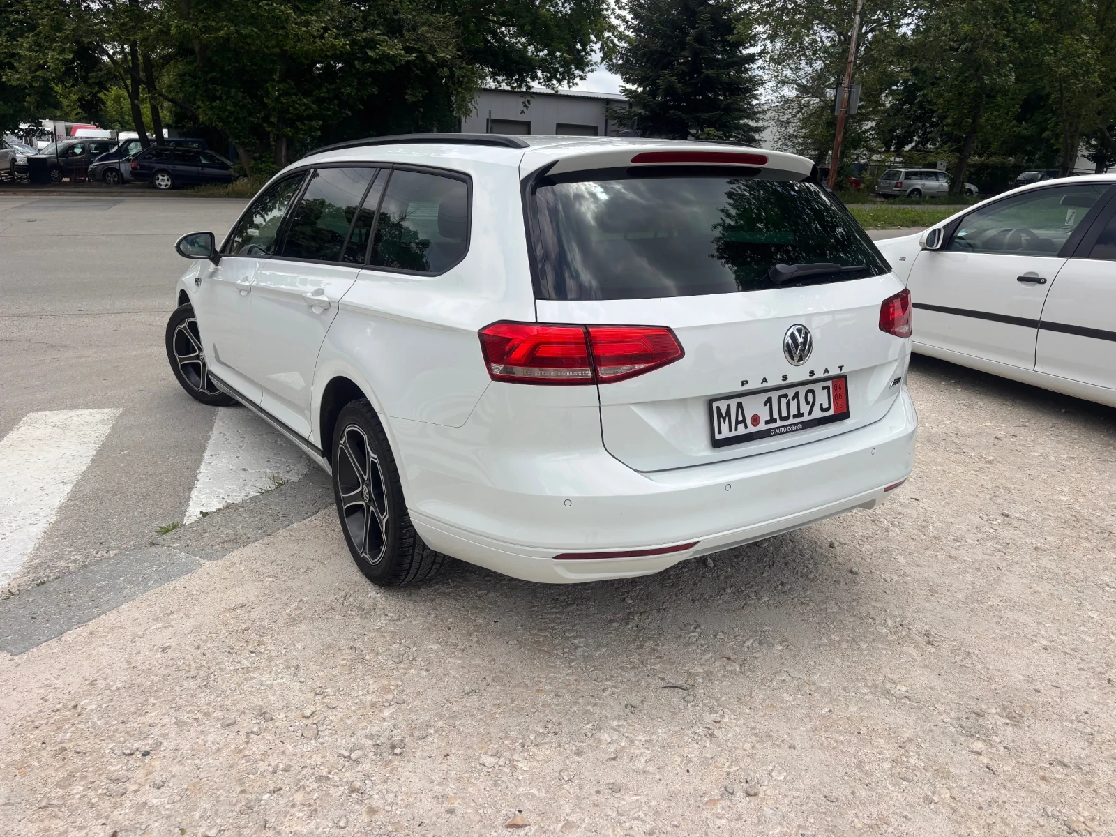 VW Passat 2.0TDI 150KC., снимка 8 - Автомобили и джипове - 54778513