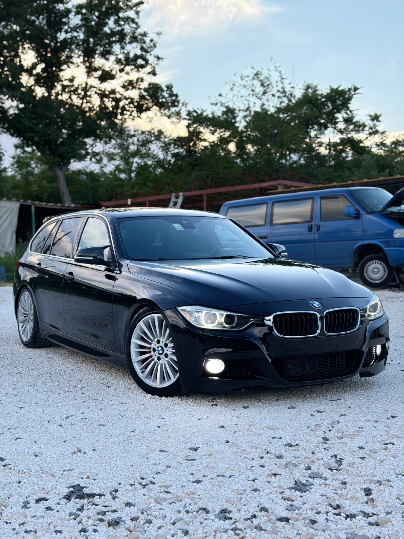 BMW 330 D / INDIVIDUAL / M-Pack, снимка 3 - Автомобили и джипове - 54840036