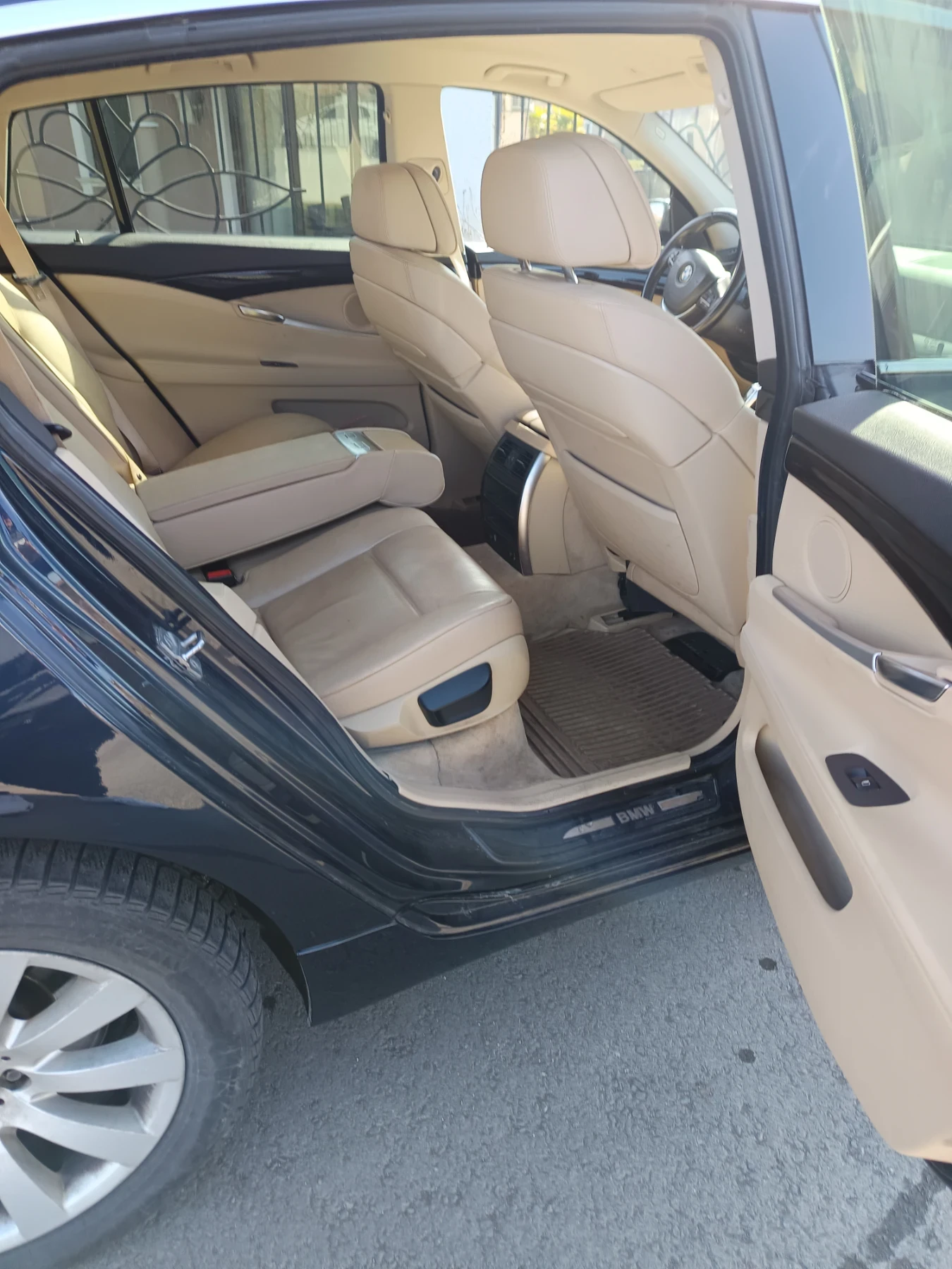 BMW 5 Gran Turismo 530, снимка 6 - Автомобили и джипове - 54884607