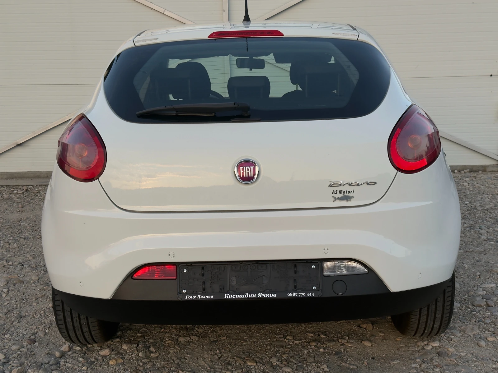 Fiat Bravo 1.6 Multijet Автомат/Парктроник/Собствен лизинг, снимка 5 - Автомобили и джипове - 55269562