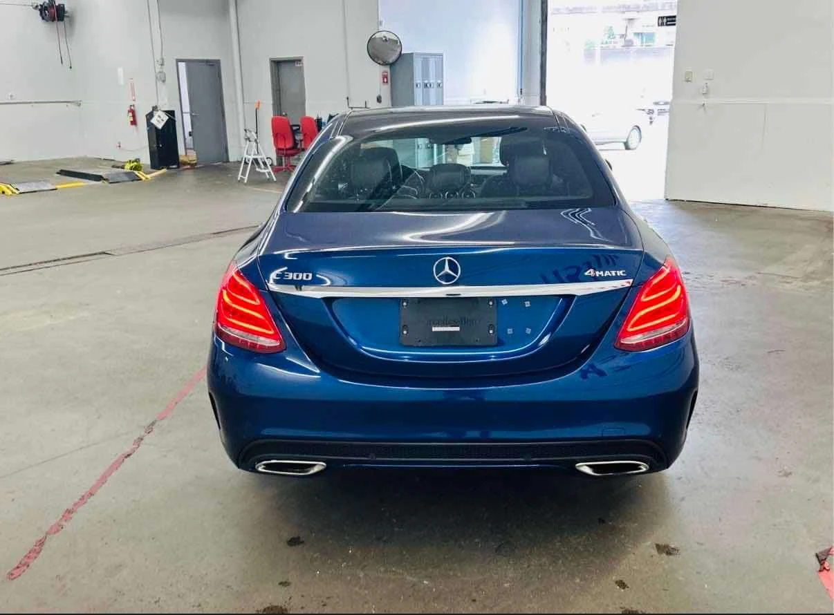 Mercedes-Benz C 300 AMG Line * CARFAX * 118k km * , снимка 4 - Автомобили и джипове - 55371293
