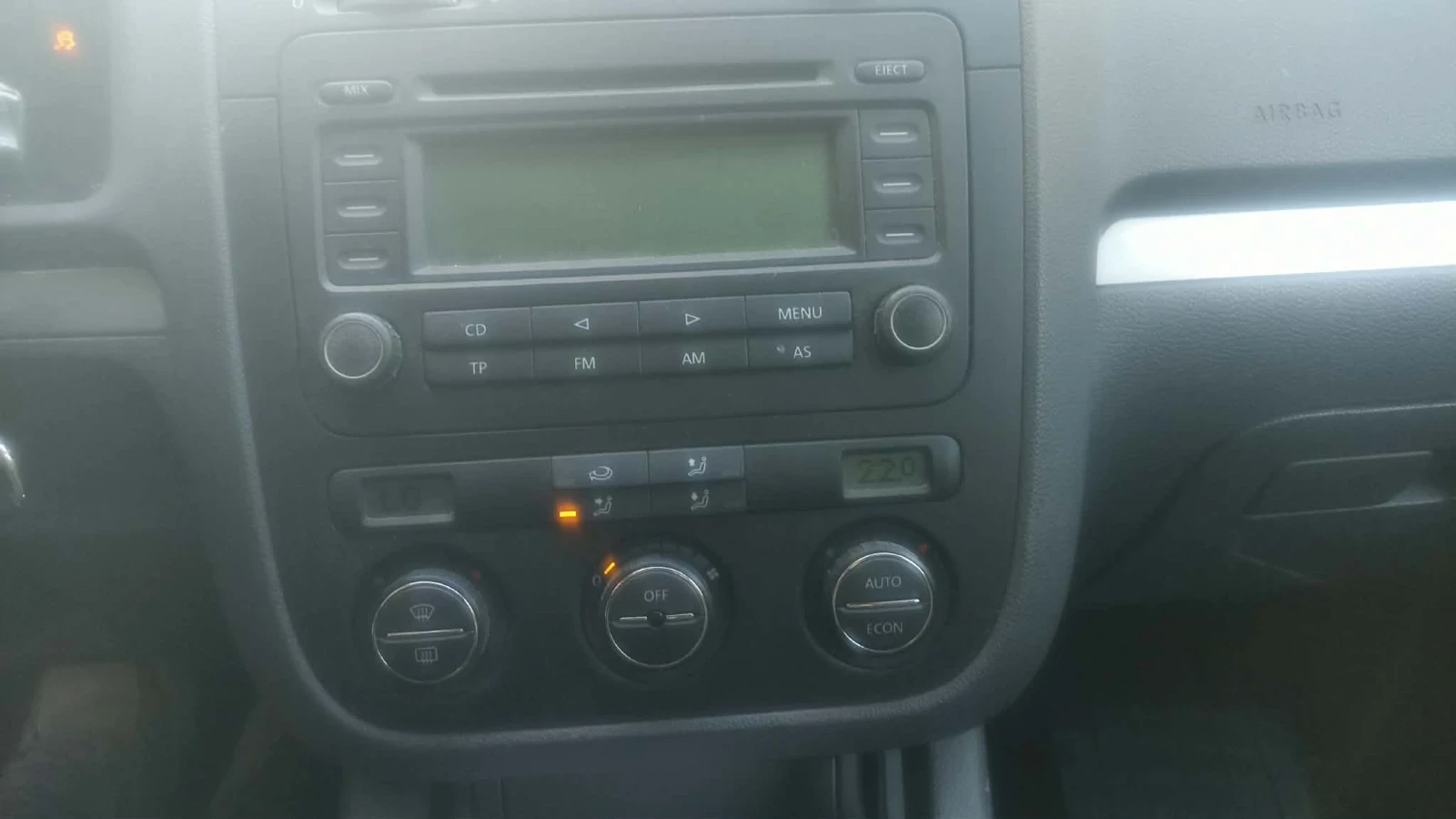 VW Golf TDI 2.0  140 к.с., снимка 6 - Автомобили и джипове - 55423982