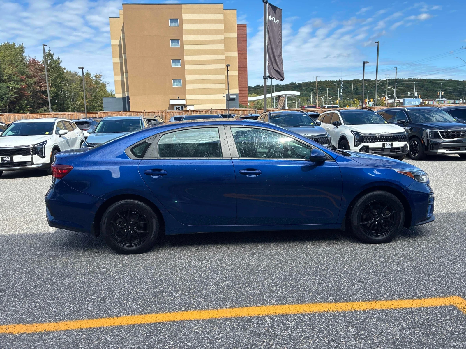 Kia Forte * LX * АВТОКРЕДИТ БЕЗ ПЪРВОНАЧАЛНА ВНОСКА* , снимка 3 - Автомобили и джипове - 56127297
