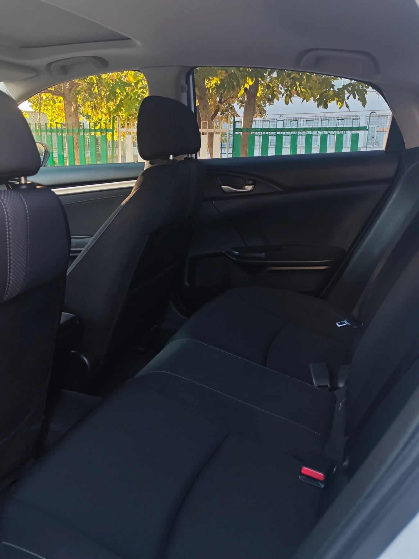 Honda Civic GEN 10 - Sport K20, снимка 8 - Автомобили и джипове - 56261788