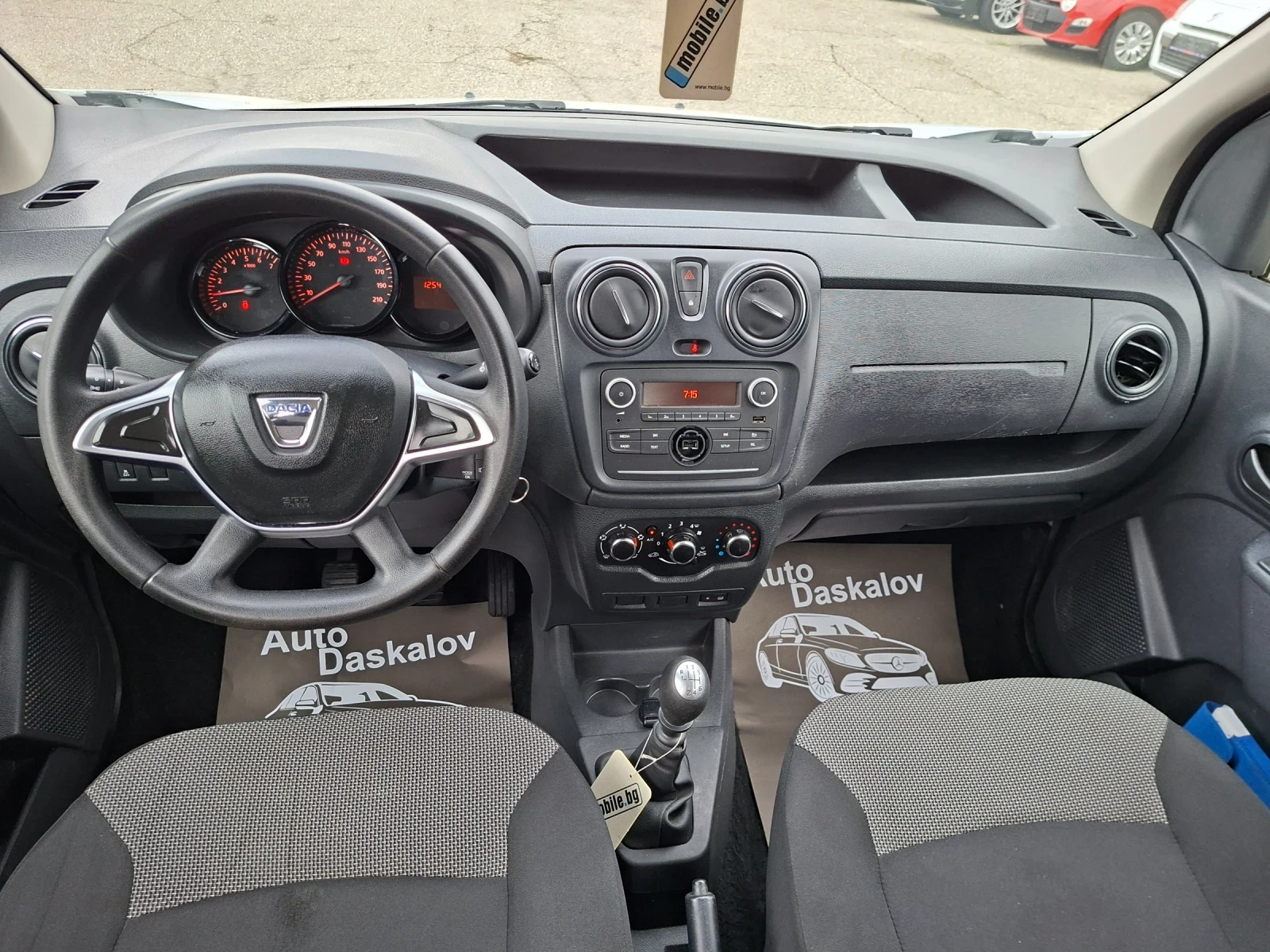 Dacia Dokker Docker 1, 5 dci, снимка 15 - Автомобили и джипове - 56519867