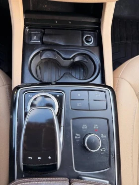Mercedes-Benz GLE 400 4MATIC* CARFAX* AВТОЛИЗИНГ, снимка 11