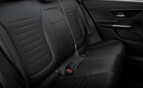 Обява за продажба на Mercedes-Benz GLC 200 AMG Line 4Matic ~ 145 198 лв. - изображение 7