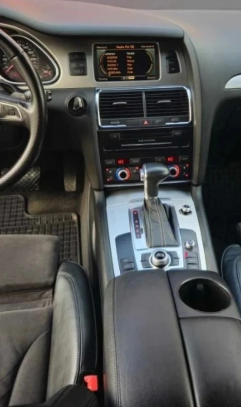 Audi Q7 3000 tdi , FACELIFT, снимка 4 - Автомобили и джипове - 52594162