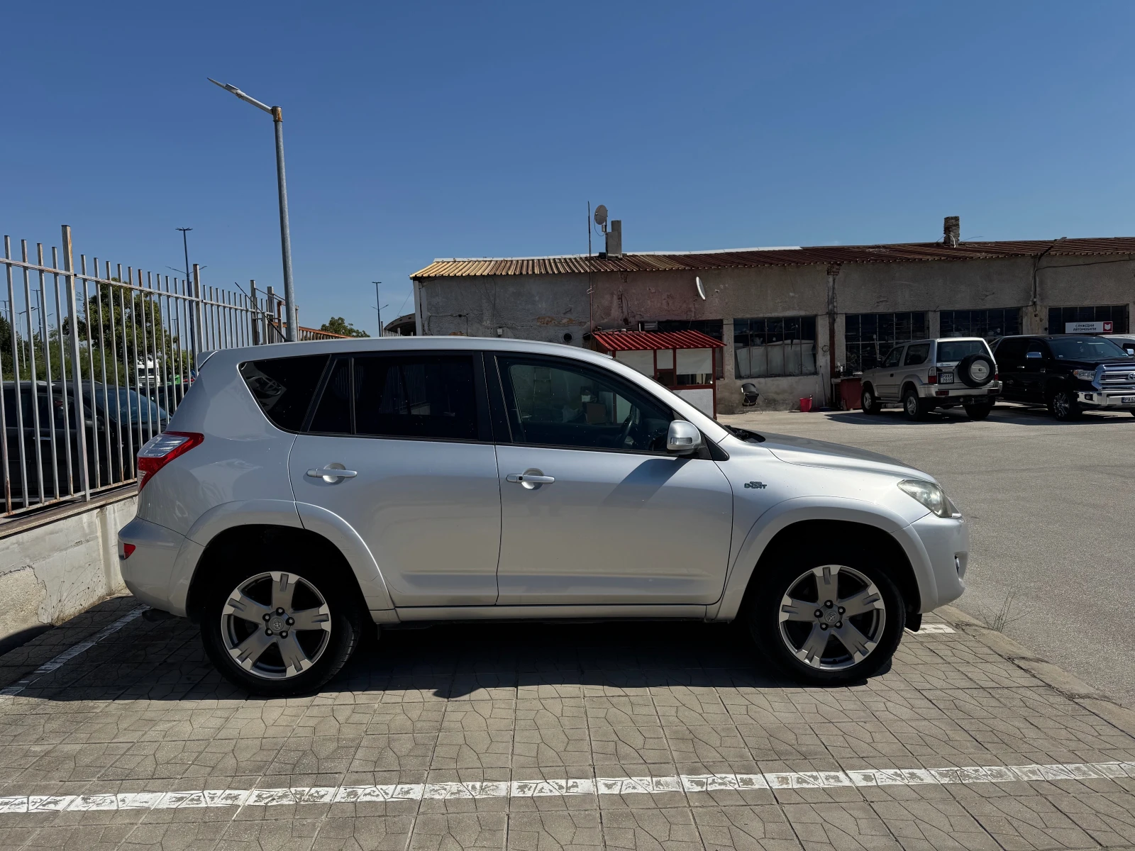 Toyota Rav4  - изображение 3