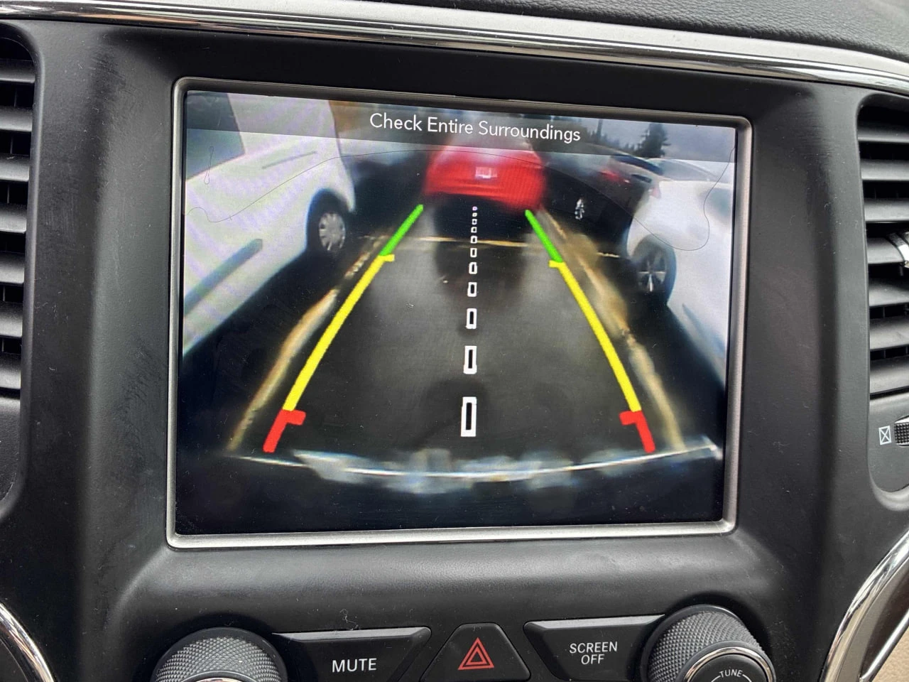 Jeep Grand cherokee * АВТО КРЕДИТ* ЦЕНА ДО БГ * СЕРВИЗНА ИСТОРИЯ *  - изображение 9