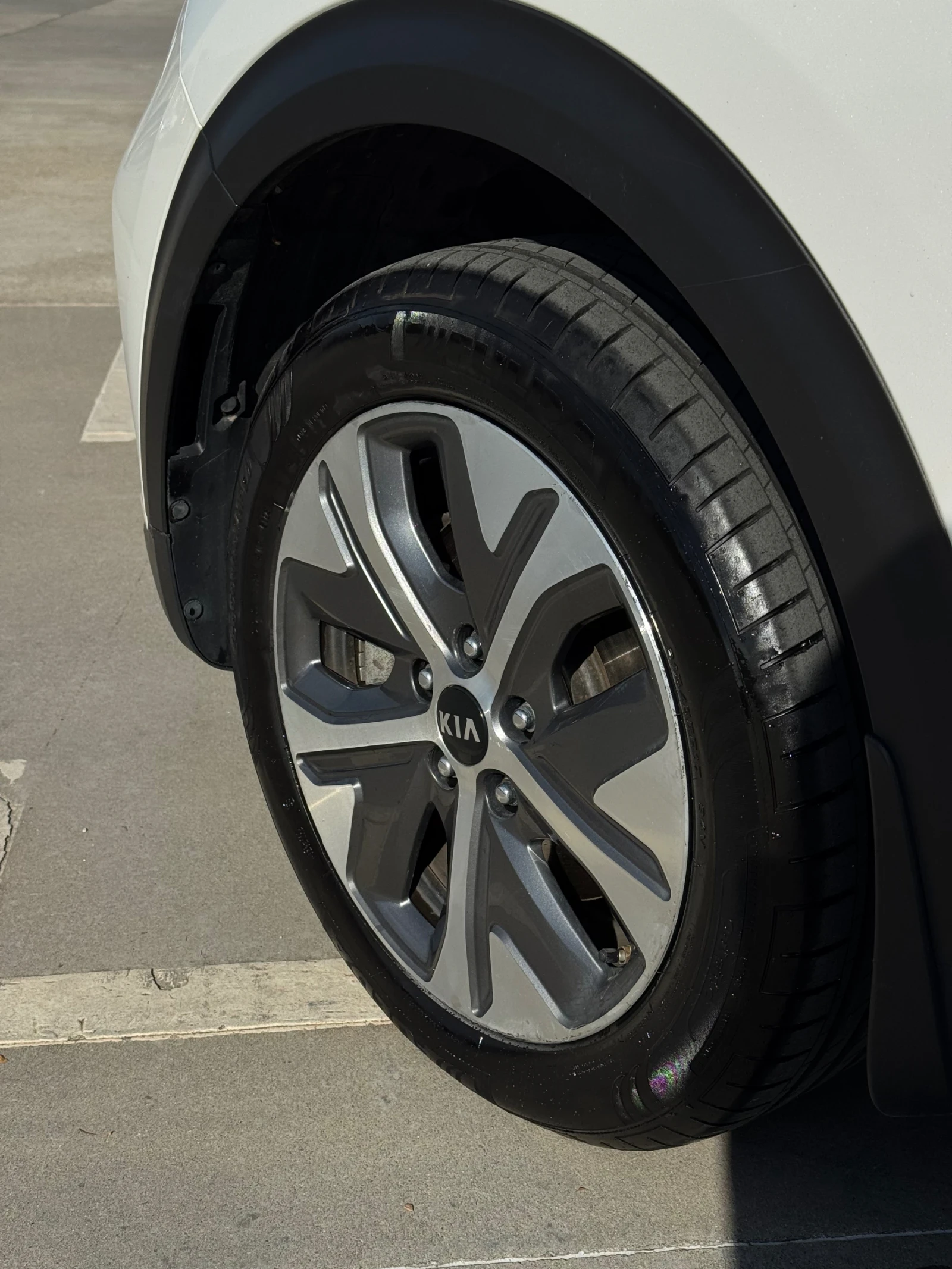 Kia Niro e-Niro 64 kWh Dynamic Line | Mobile.bg   12