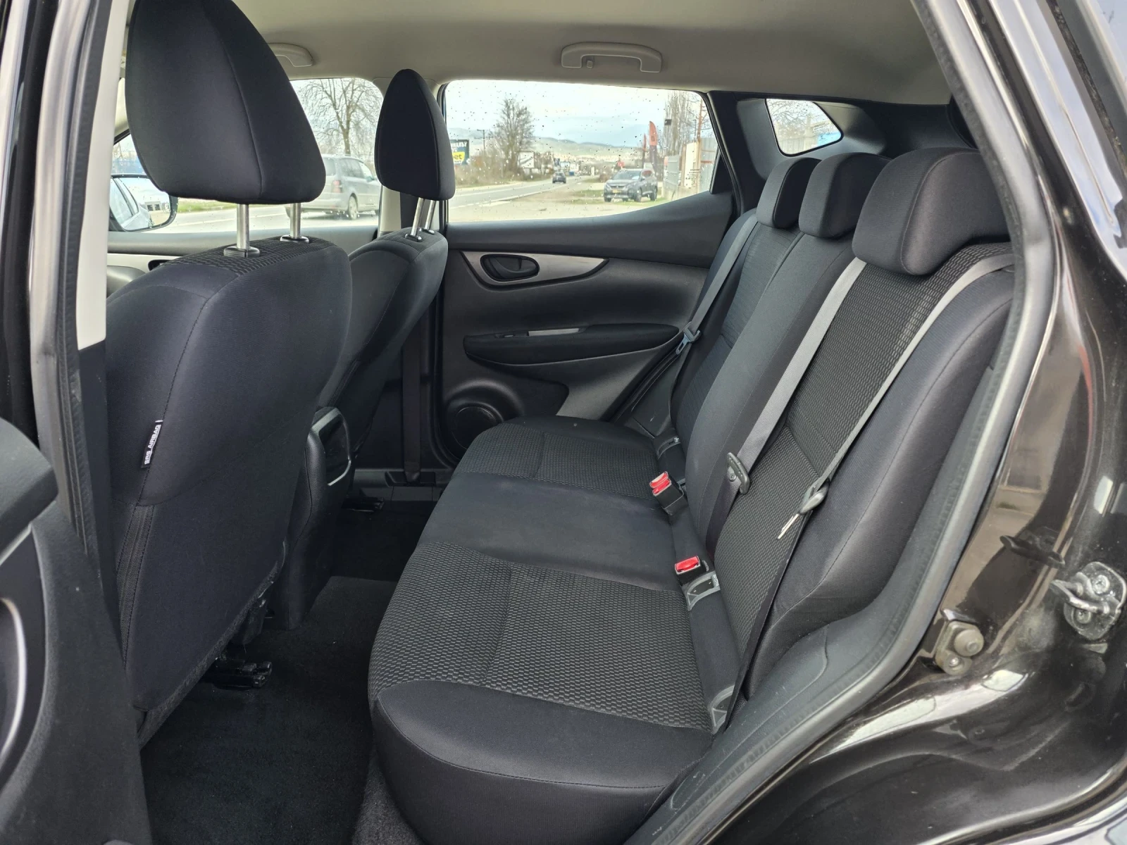 Nissan Qashqai 1.2 DIG-T ACENTA | Mobile.bg � ����������� 8