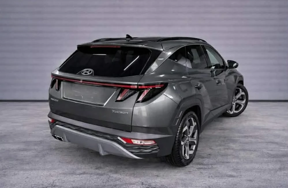 Hyundai Tucson Спешно!, снимка 13 - Автомобили и джипове - 53746018