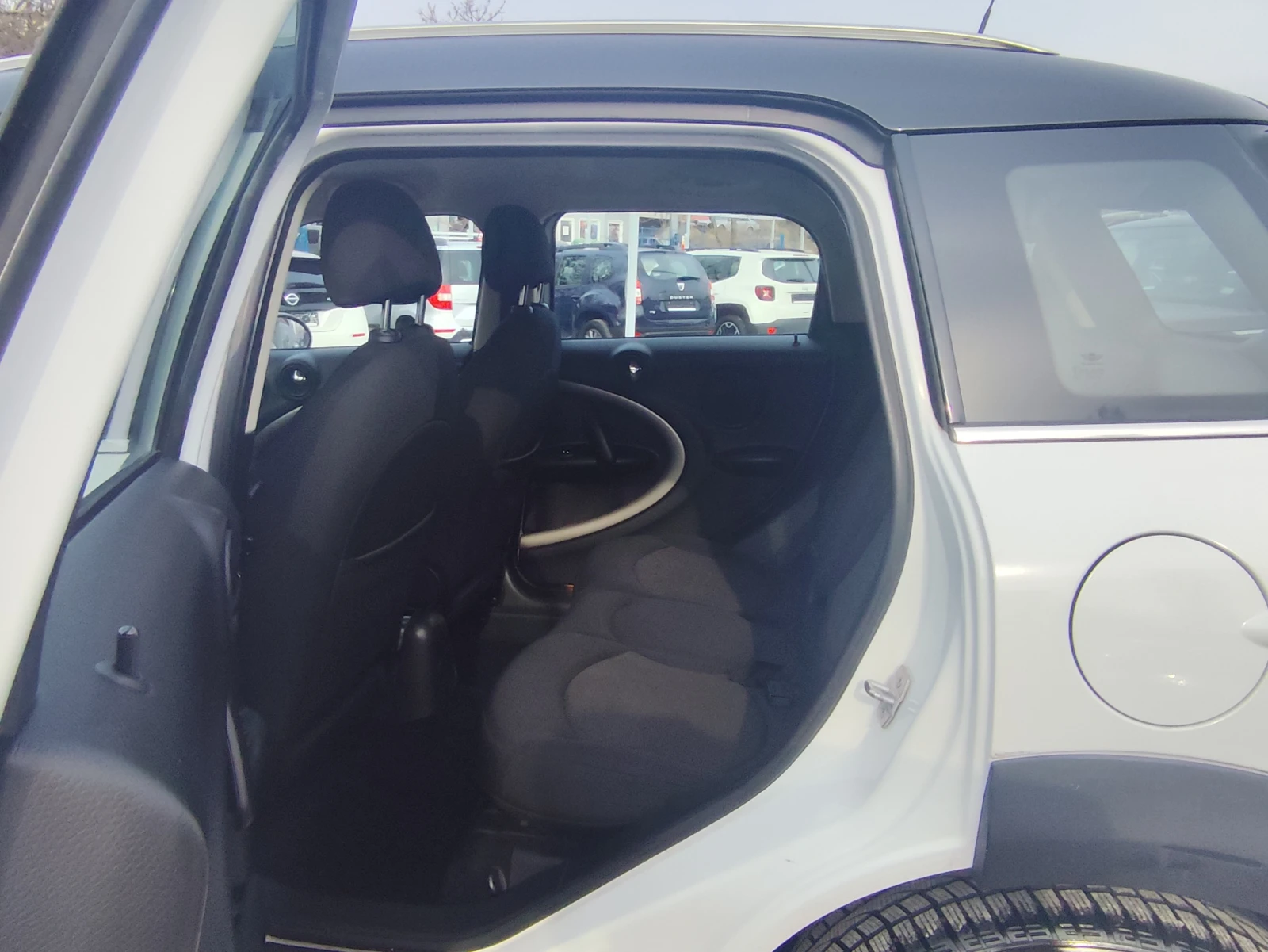 Mini Countryman 1.6D* 4X4* EURO5B* XENON* KLIMATRONIK* , снимка 10 - Автомобили и джипове - 53922408