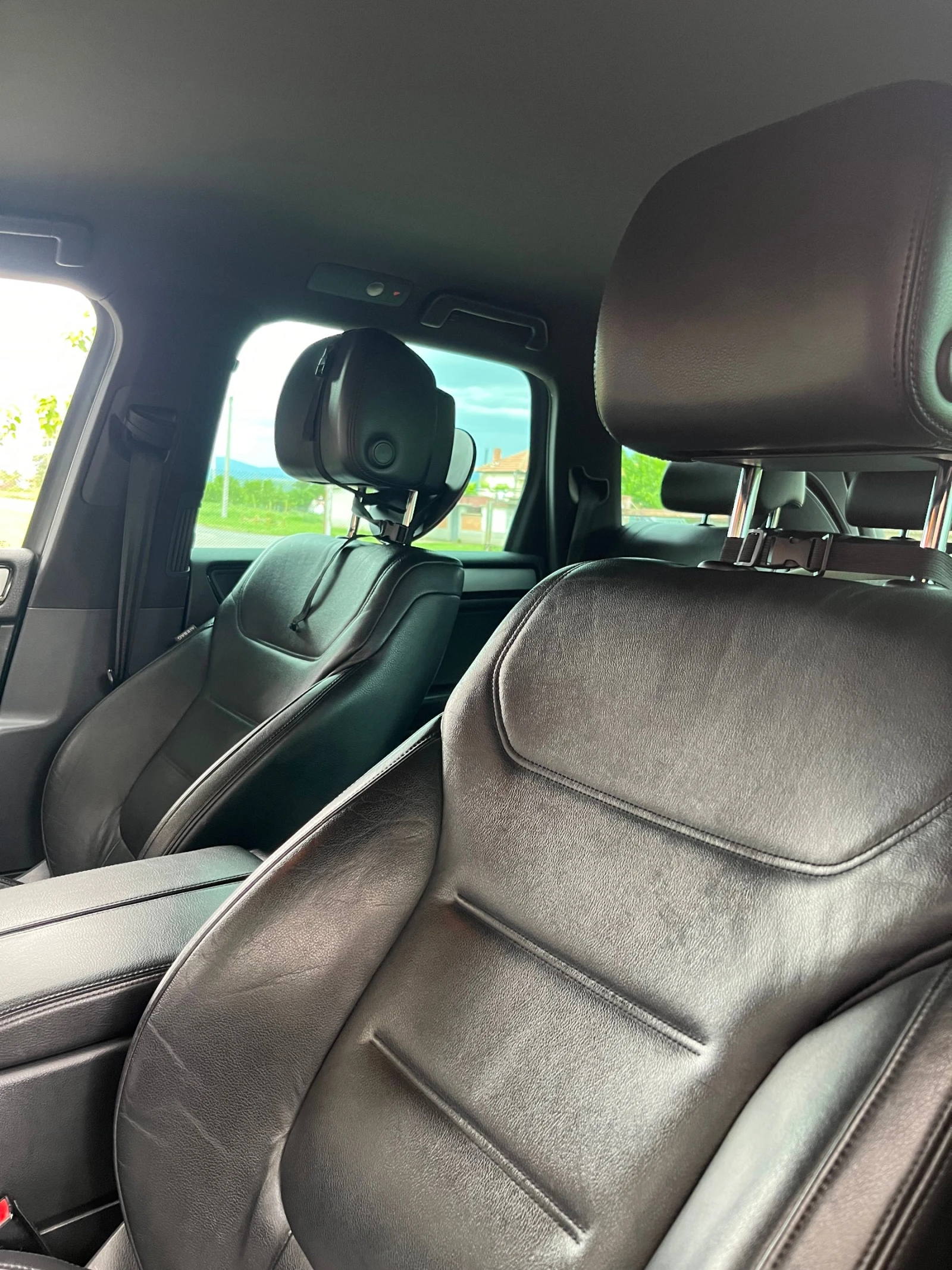VW Touareg, снимка 14 - Автомобили и джипове - 54617996