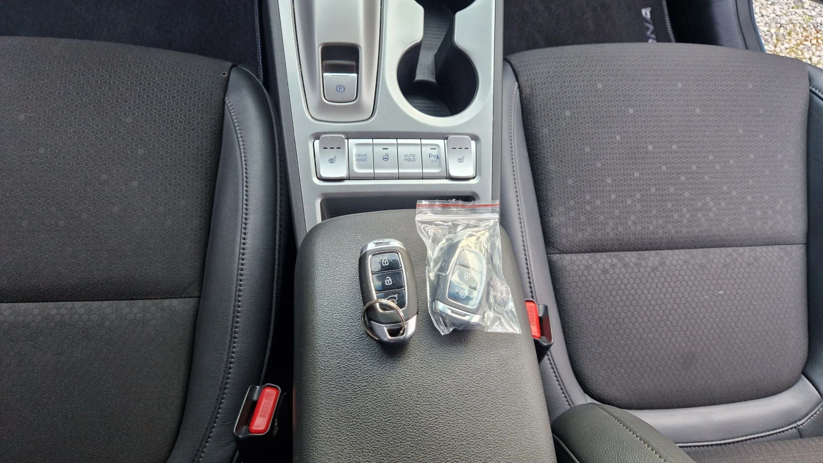 Hyundai Kona 64 kw.204 kc.55000 км.Сменена Батерия по Гаранция!, снимка 13 - Автомобили и джипове - 54853288