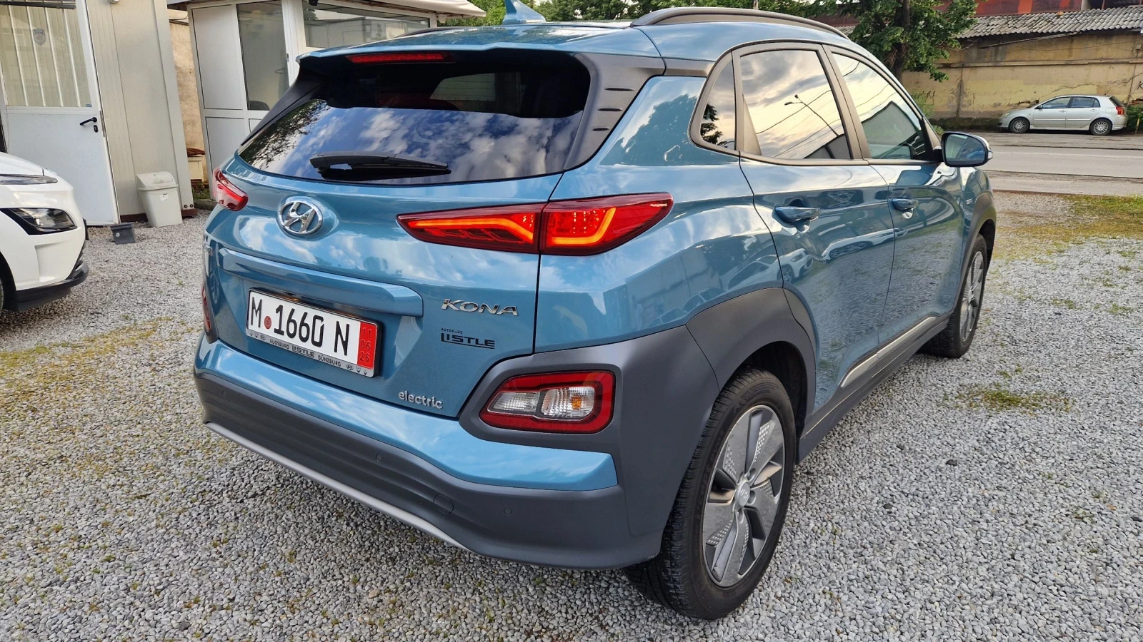 Hyundai Kona 64 kw.204 kc.55000 км.Сменена Батерия по Гаранция!, снимка 5 - Автомобили и джипове - 54853288