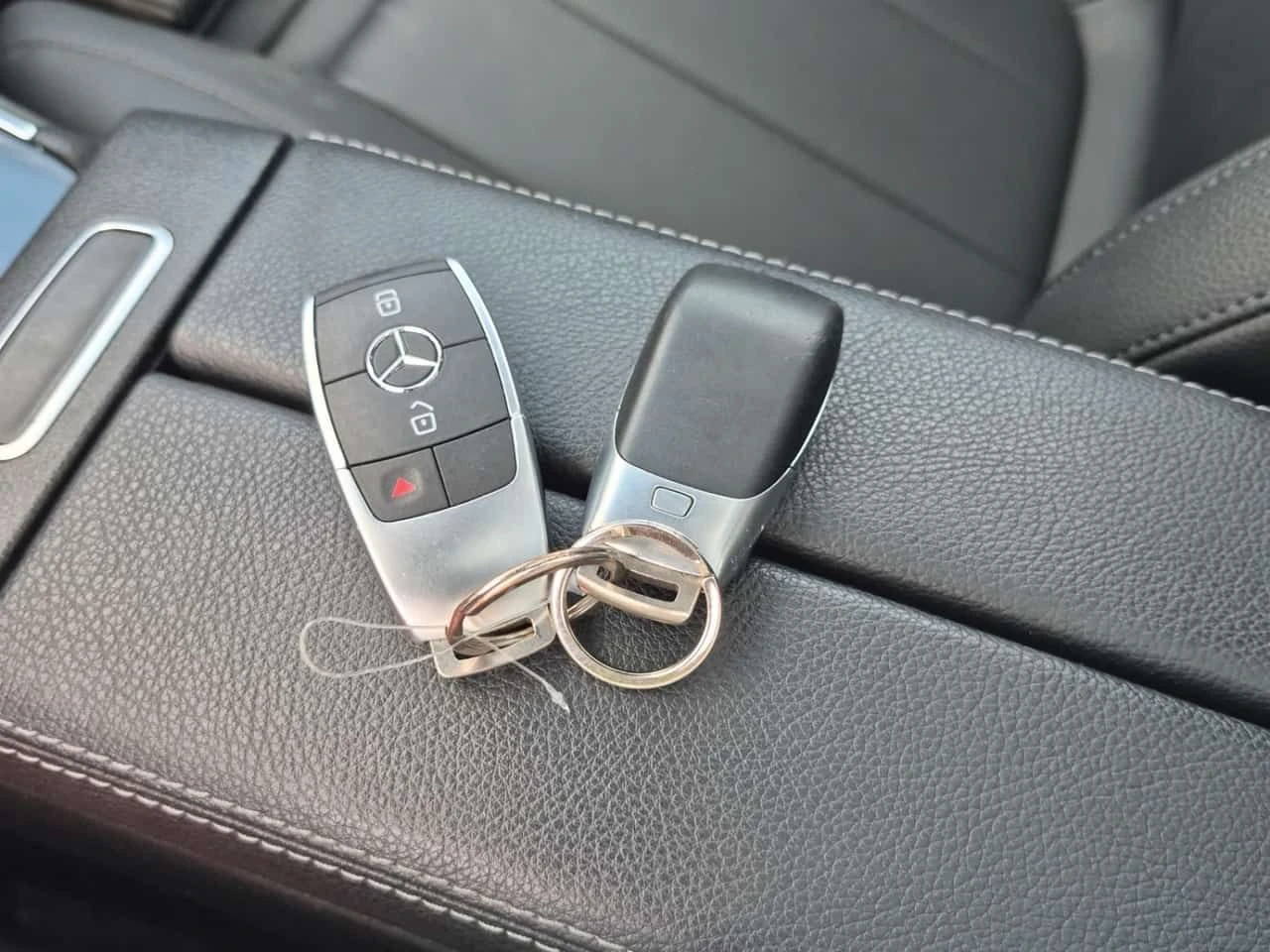 Mercedes-Benz GLB 250 CARFAX/ПАНОРАМА/ПОДГРЕВ/НАВИ/ПАМЕТ, снимка 8 - Автомобили и джипове - 55230076