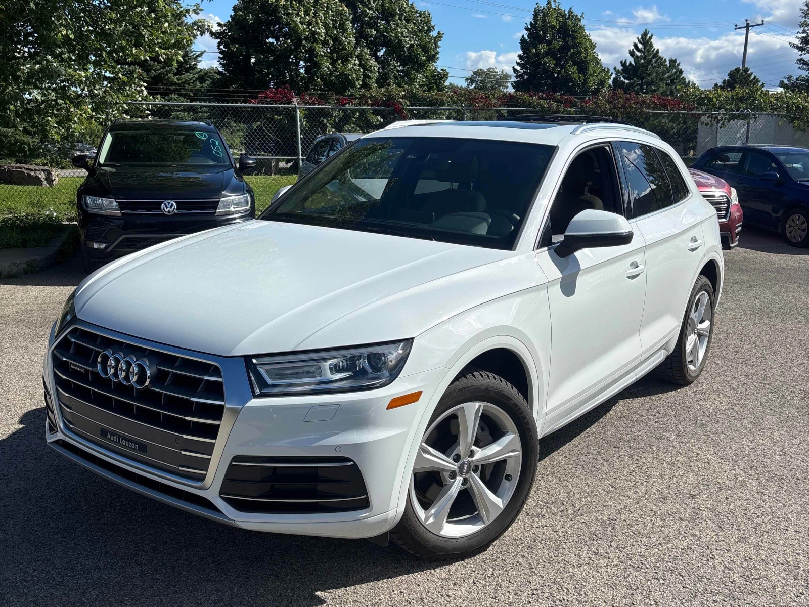 Audi Q5  Progressiv / CAMERA / CARFAX / АВТОКРЕДИТ 