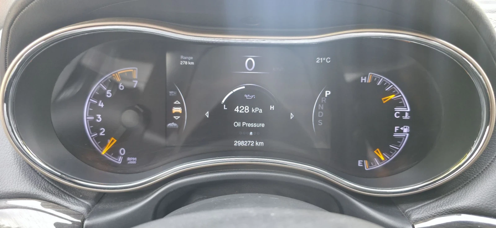 Jeep Grand cherokee, снимка 10 - Автомобили и джипове - 56449312