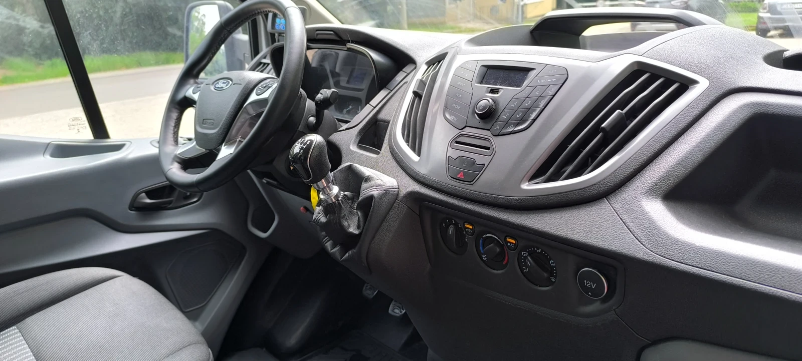 Ford Transit Хладилен с падащ борд  - изображение 5