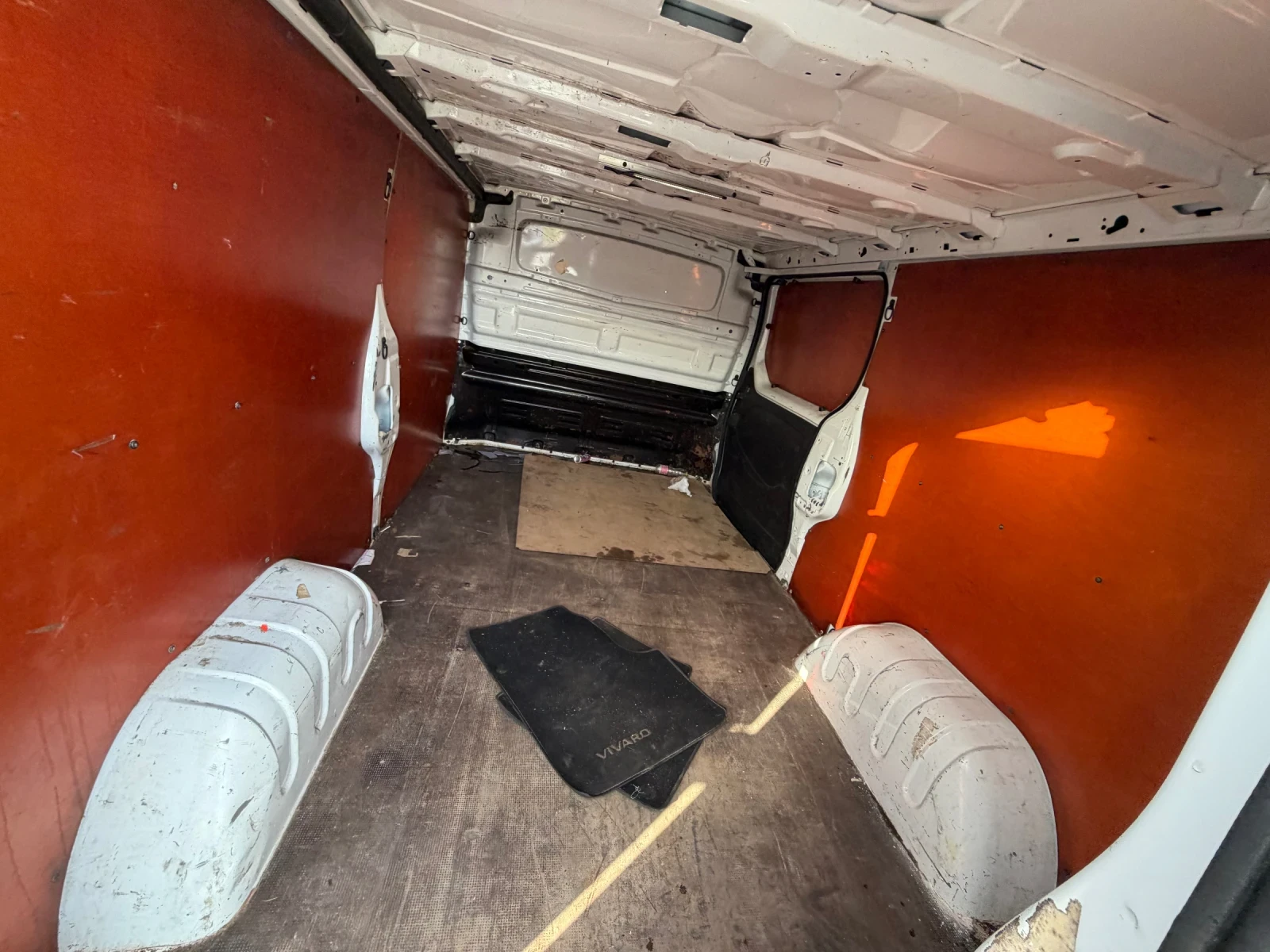 Opel Vivaro BI TURBO 2017g KLIMATIK MAXI, снимка 7 - Бусове и автобуси - 54197109