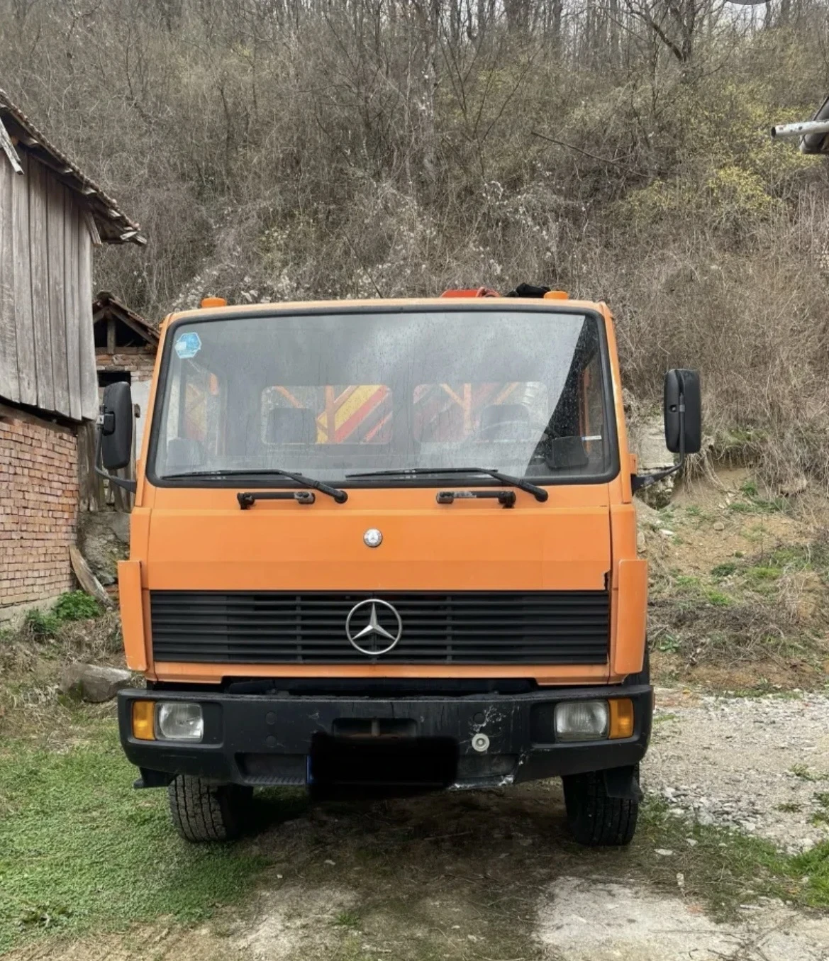 Mercedes-Benz 1114