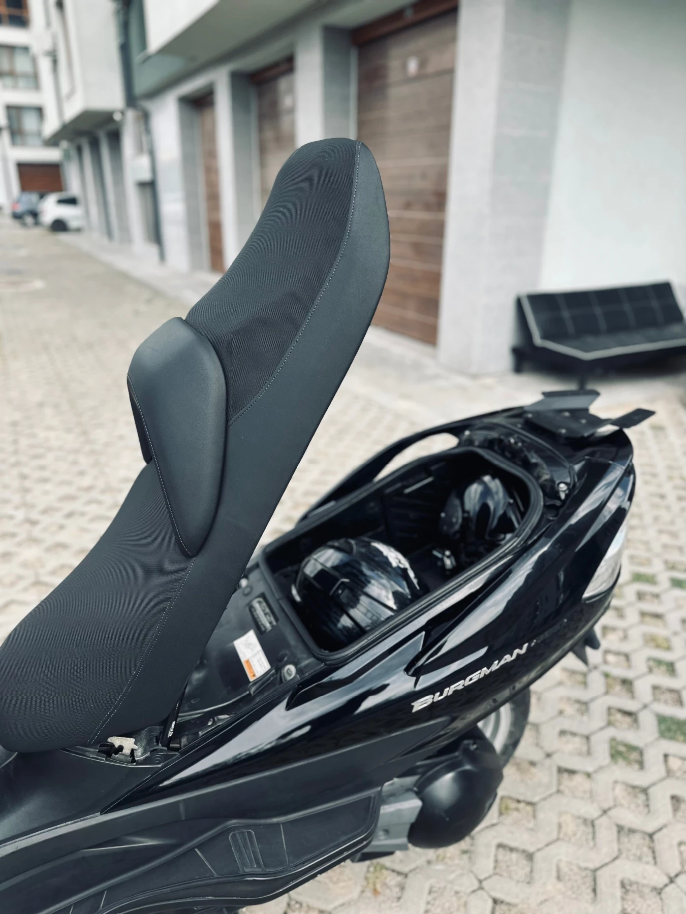 Suzuki Burgman AN 400, снимка 7 - Мотоциклети и мототехника - 55103550