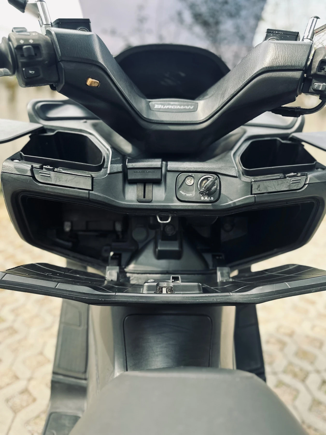 Suzuki Burgman AN 400, снимка 12 - Мотоциклети и мототехника - 55103550