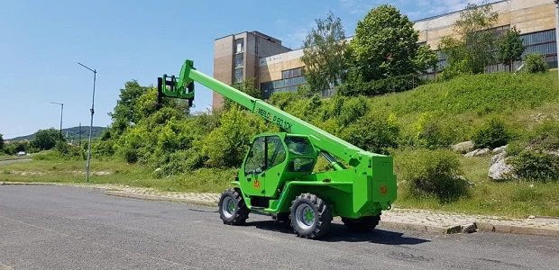 Телескопичен товарач Merlo P 60.10   4x4x4, снимка 5 - Селскостопанска техника - 49099243